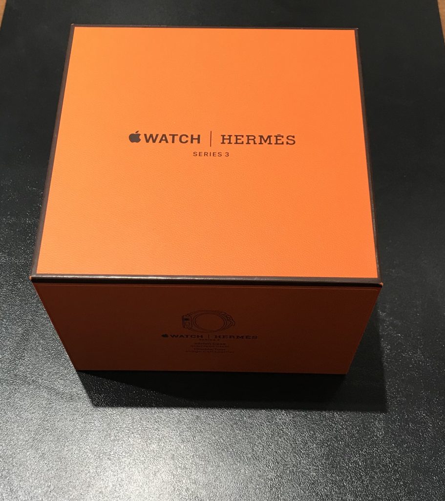 Apple Watch Hermes Series 3 GPS+Cellularモデル 38mm ドゥブルトゥール MQMM2J/A