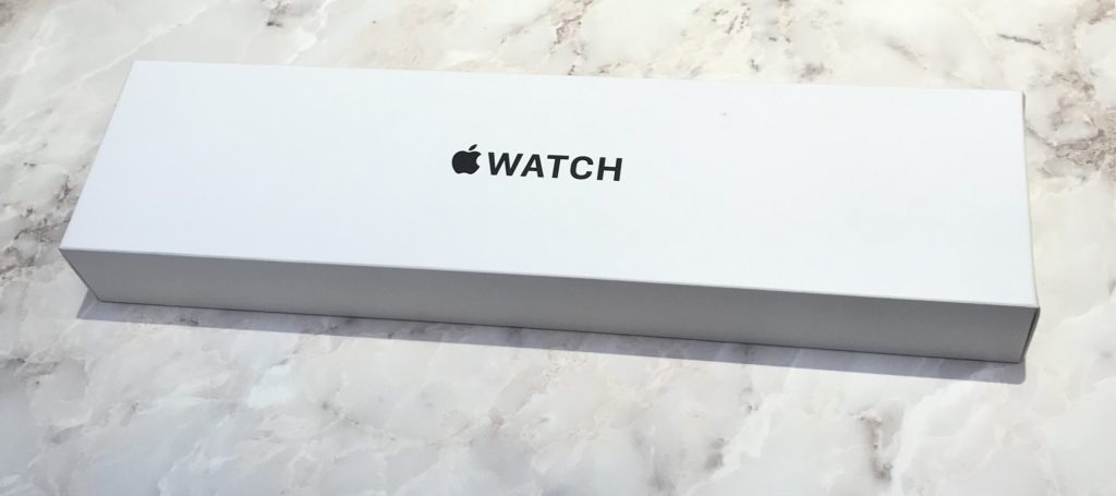 Apple Watch SE 第2世代 GPSモデル 40mm MNJV3J/A