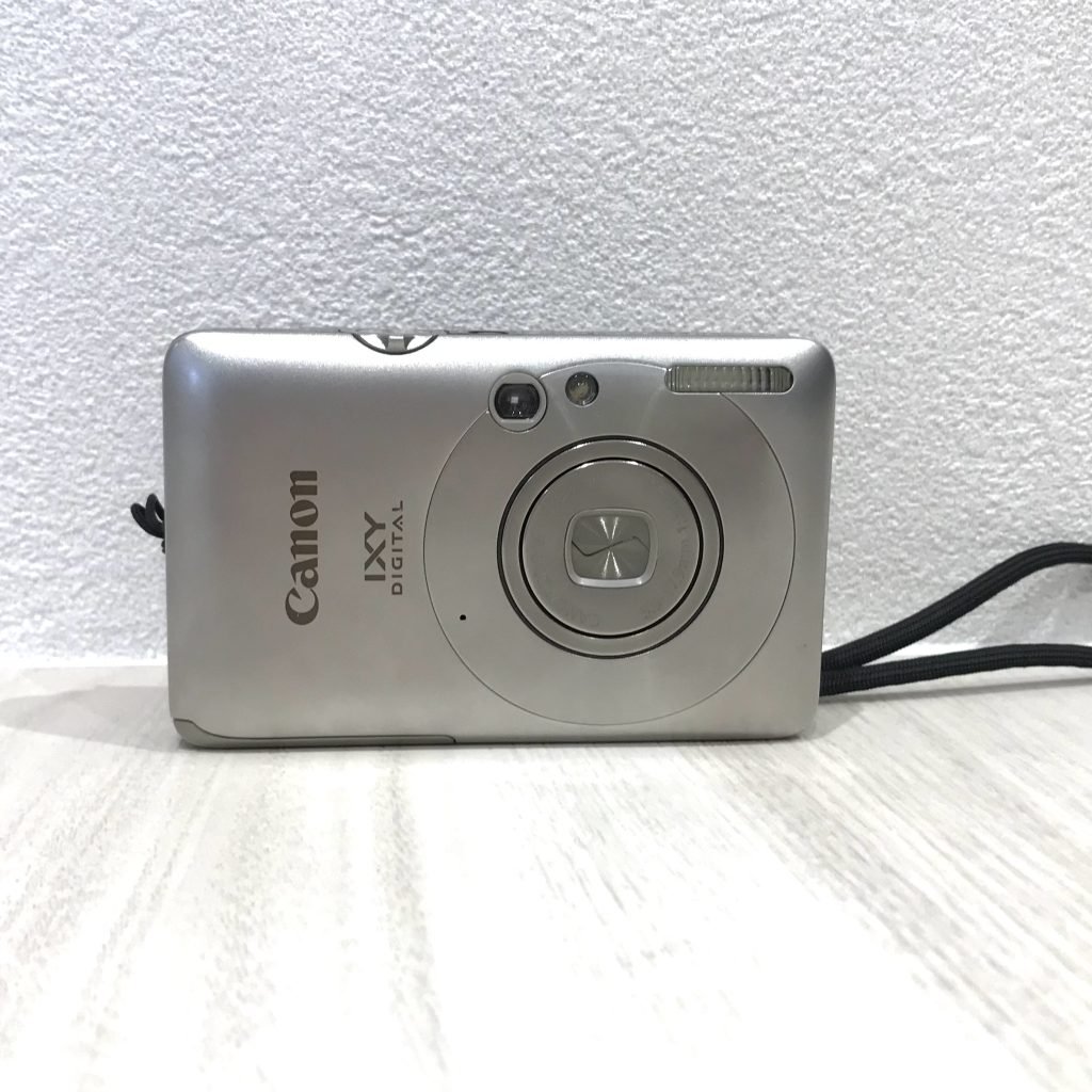 キャノン	コンパクトデジタルカメラ IXY210