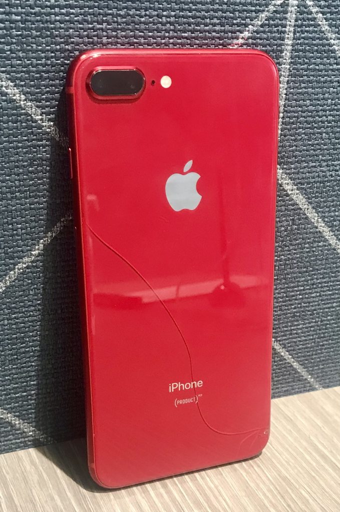 au(SIMロック解除)iPhone8Plus 256GB (PRODUCT)RED MRTM2J/A