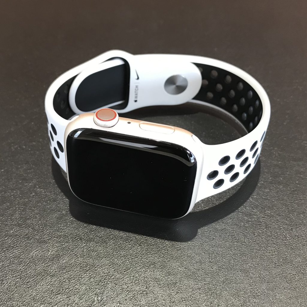 Apple Watch Nike Series 7 GPS+Cellularモデル 45mm MKL43J/A