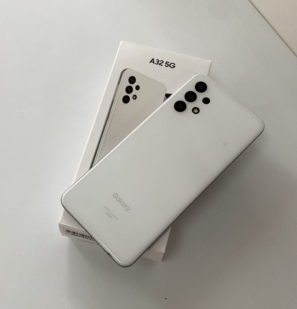 au/SIMロック解除済 Galaxy A32 5G オーサムホワイト 4GB 64GB SCG08