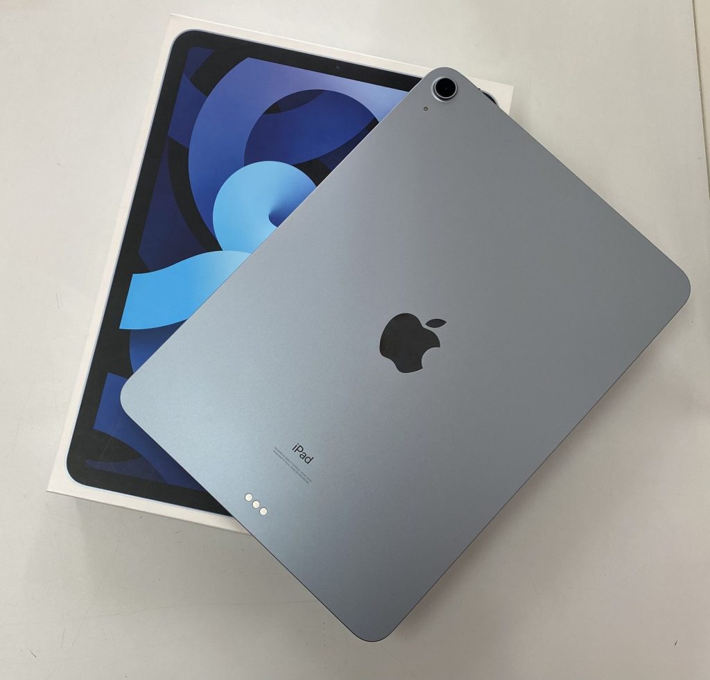 Apple iPadAir 第4世代 Wi-Fiモデル 64GB スカイブルー MYFQ2J/A