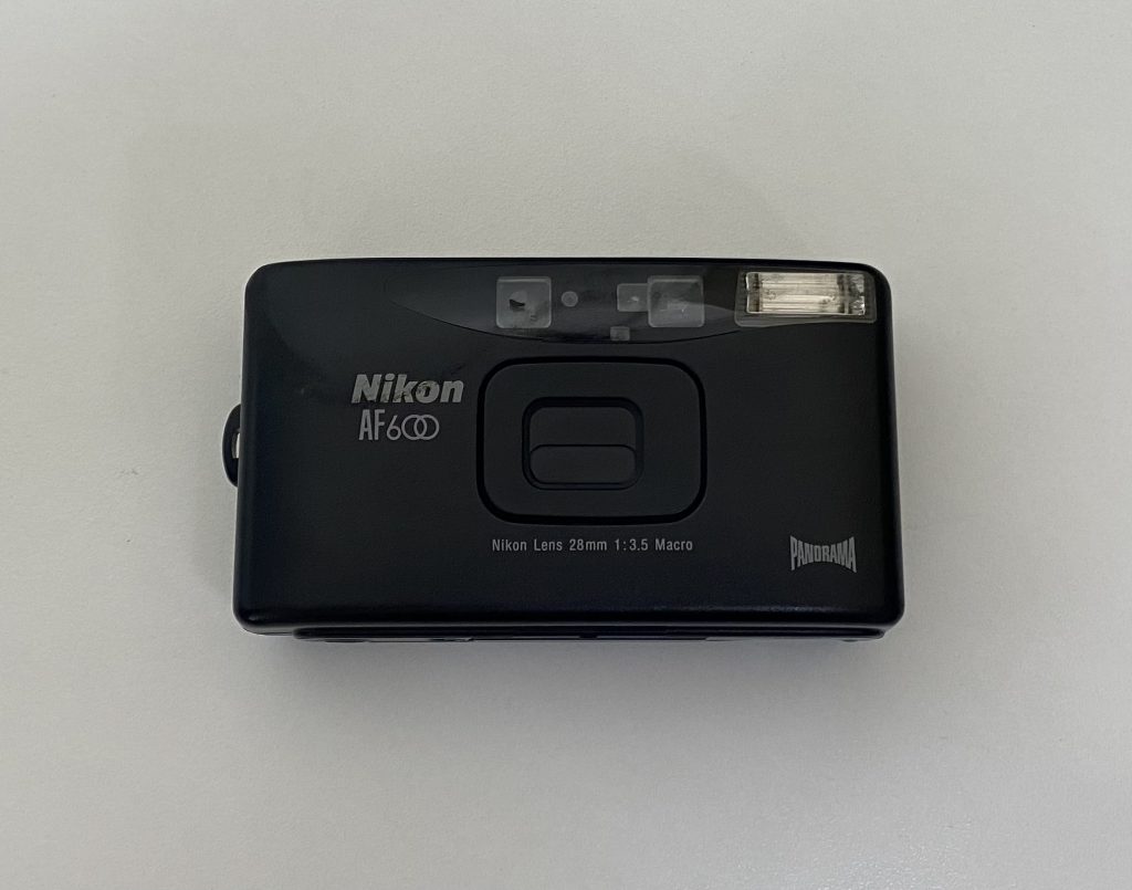 Nikon/ニコン AF600 コンパクトフィルムカメラ