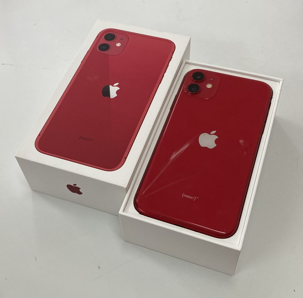 au/SIMロック解除済 iPhone11 64GB レッド MWLV2J/A