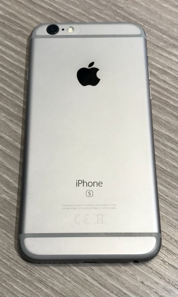 au/SIMロック解除済 iPhone6s 32GB スペースグレイ MN0W2J/A