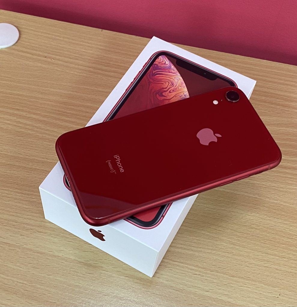 au/SIMロック解除済 iPhoneXR 64GB レッド MT062J/A