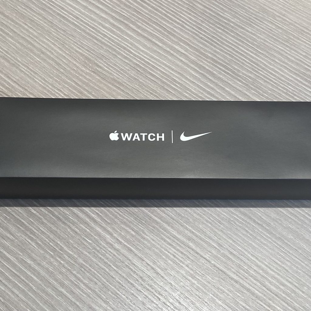 Apple Watch Nike SE 44mm GPSモデル MYYP2J/A