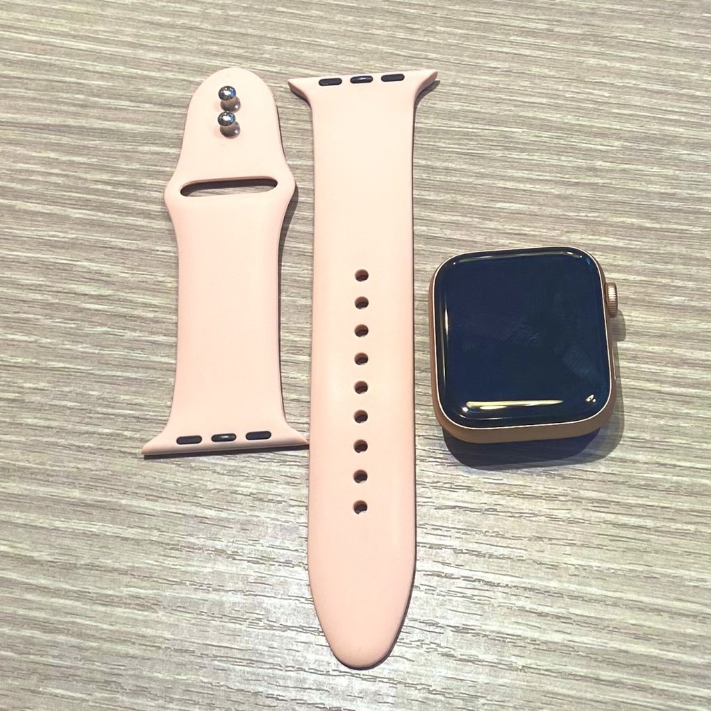 Apple Watch SE GPSモデル 44mm ミッドナイト アルミニウムケース MYE22LL/A