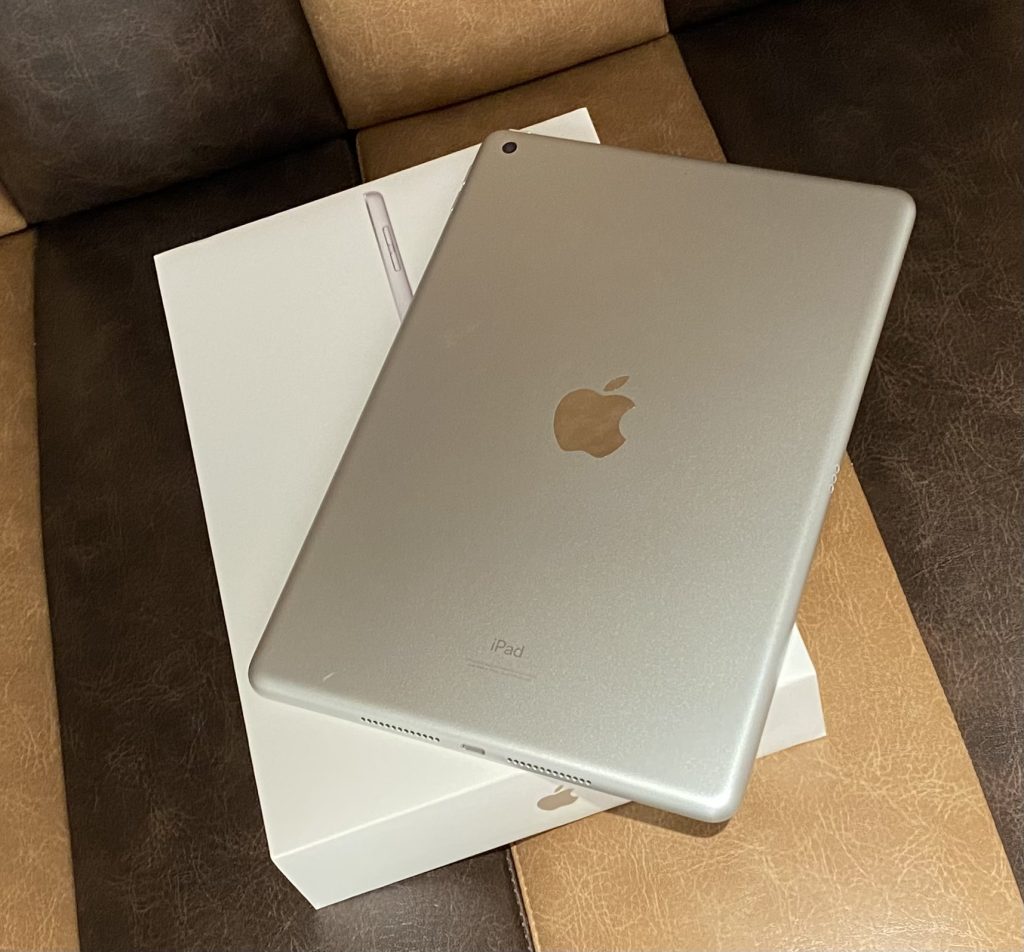 Apple iPad 10.2インチ 第9世代 Wi-Fi 256GB MK2P3J/A