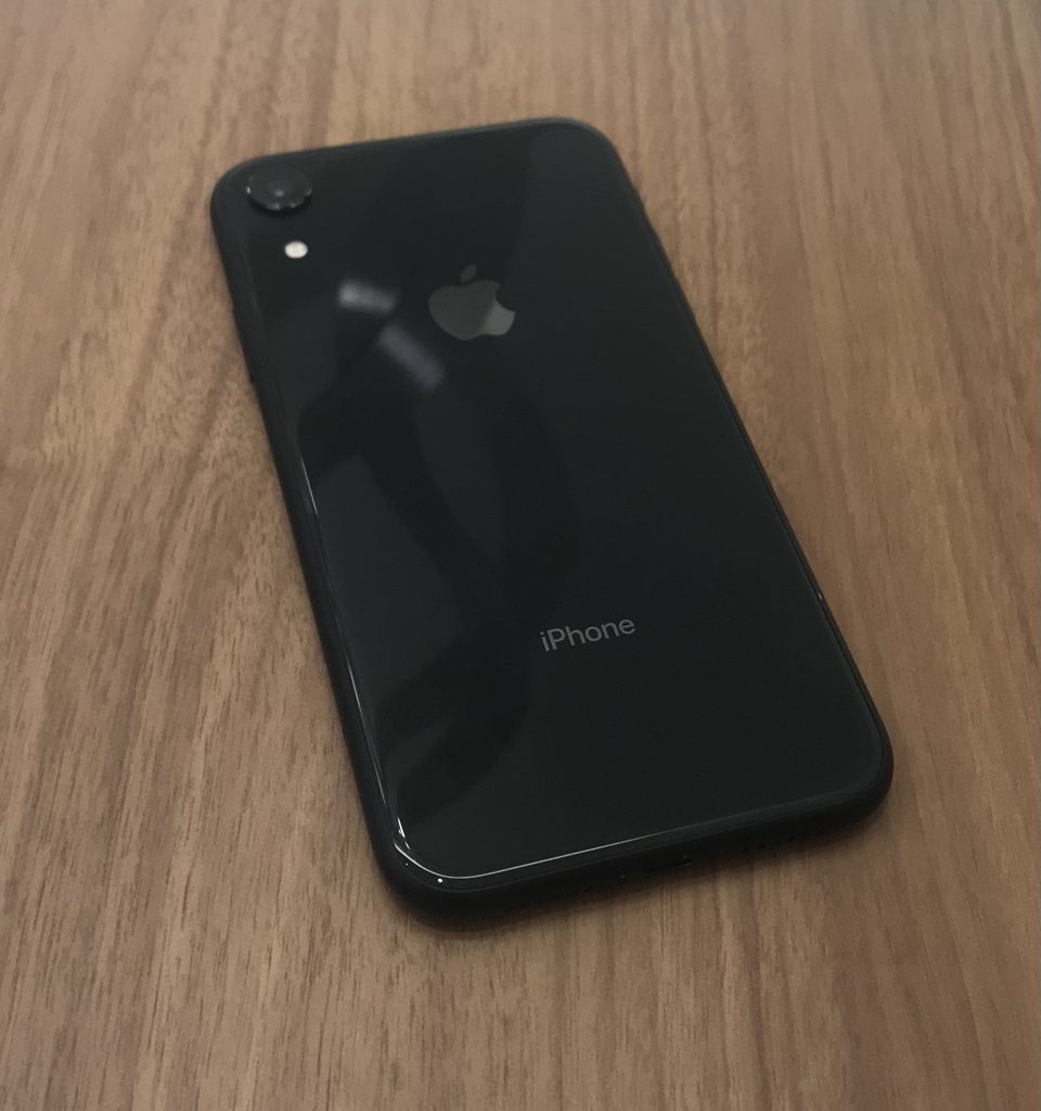 SIMロック解除(au) iPhoneXR 64GB ブラック MT002J/A