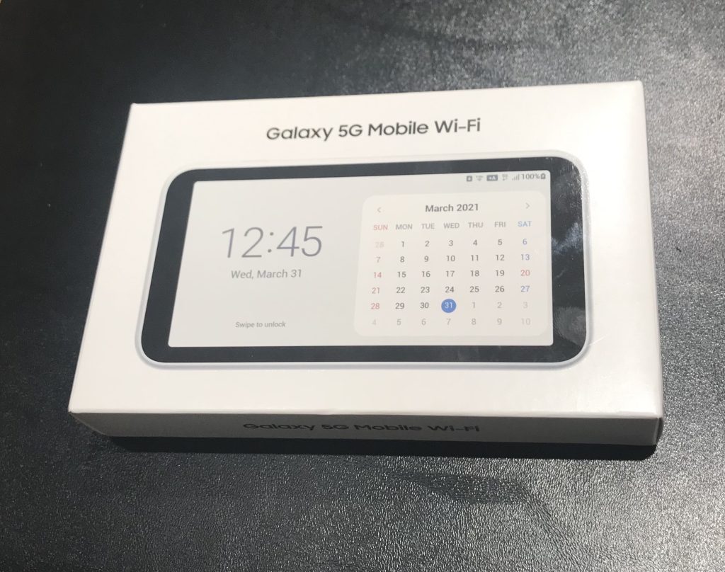 au Galaxy 5G Mobile Wi-Fi SCR01