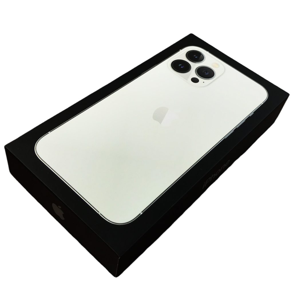 Apple iPhone 13 Pro Max 1TB シルバー  国内版SIMフリー MLKH3J/A