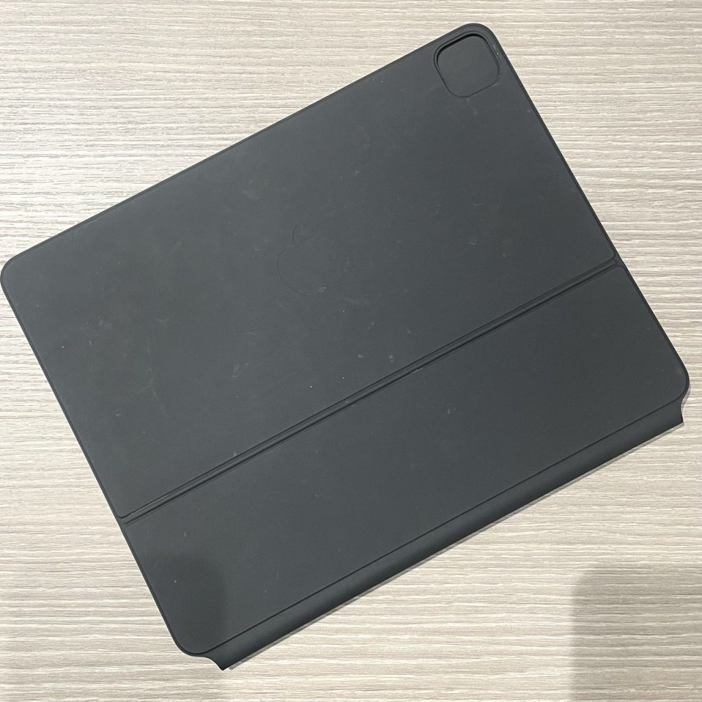 Apple 12.9インチiPad Pro(第4世代)用 Magic Keyboard MXQU2J/A