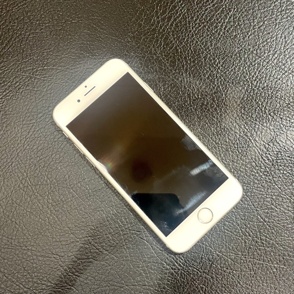 SIMロック解除(Softbank)iPhone 6s 16GB シルバー  MKQK2J/A