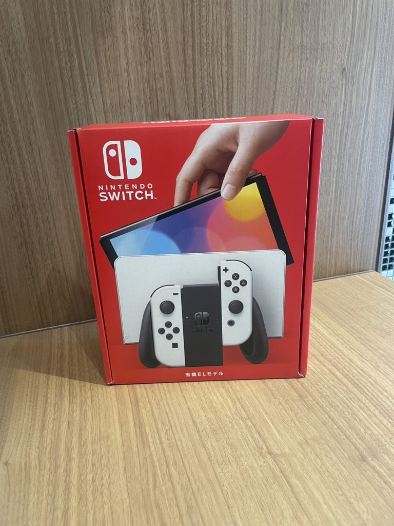 任天堂 Nintendo Switch 有機ELモデル ホワイト HEG-S-KAAAA