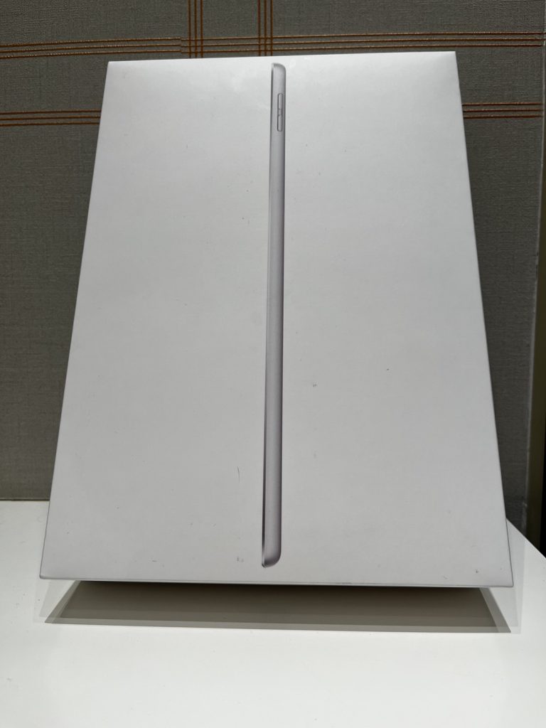 SIMロック解除(Softbank) iPad 10.2inch 第9世代 WiFi+Cellular 256GB シルバー MK4H3J/A