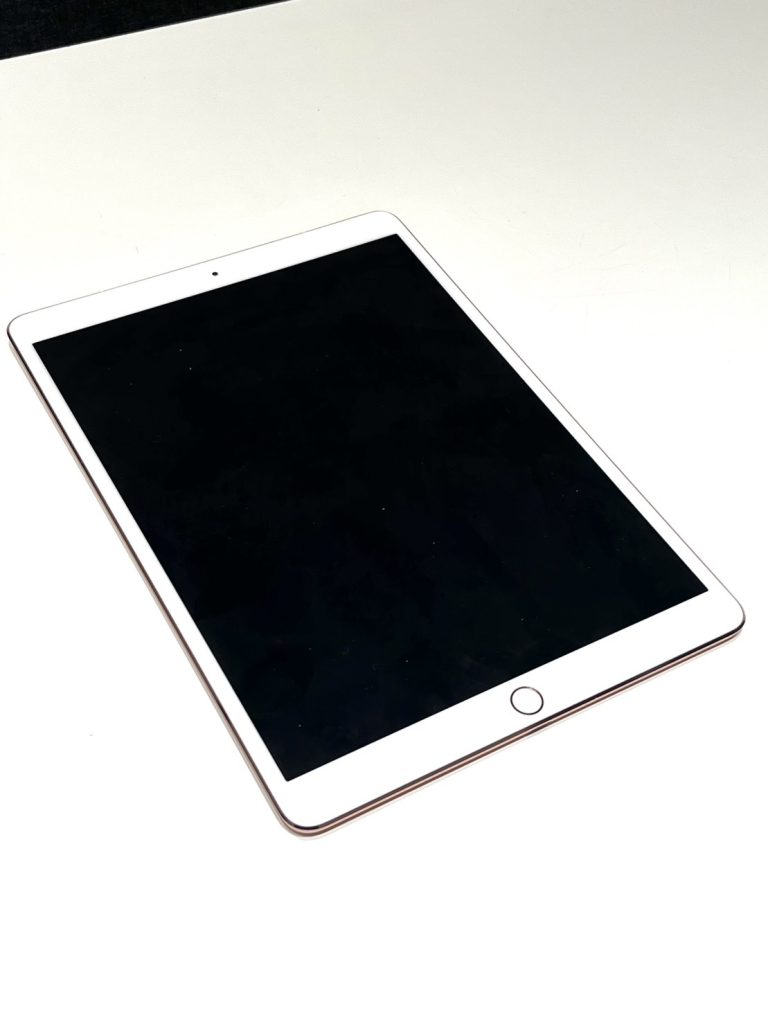 Apple iPadPro2 10.5インチ 256GB ローズゴールド MPHK2J/A