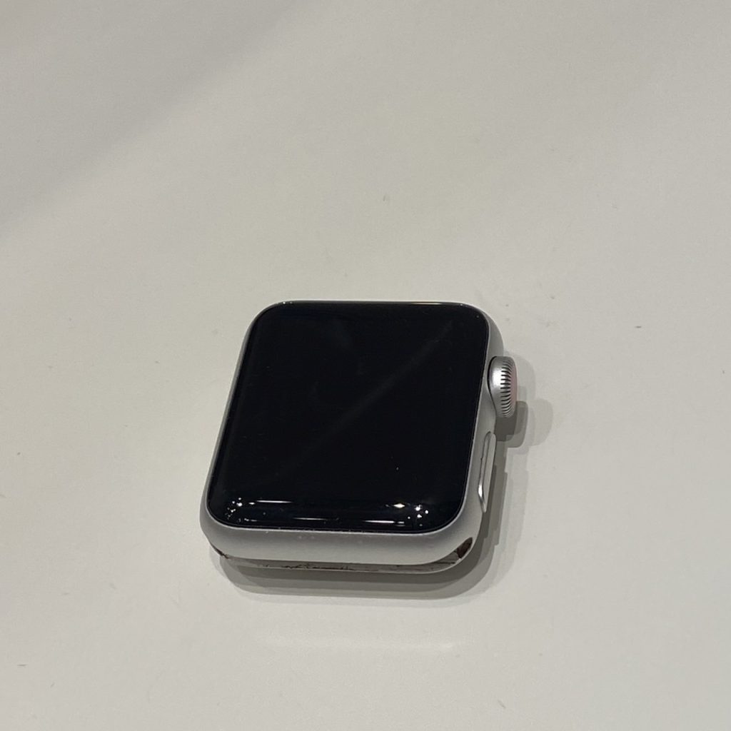 Apple Watch Series3 38mm GPS シルバー ホワイトスポーツバンド MTEY2J/A