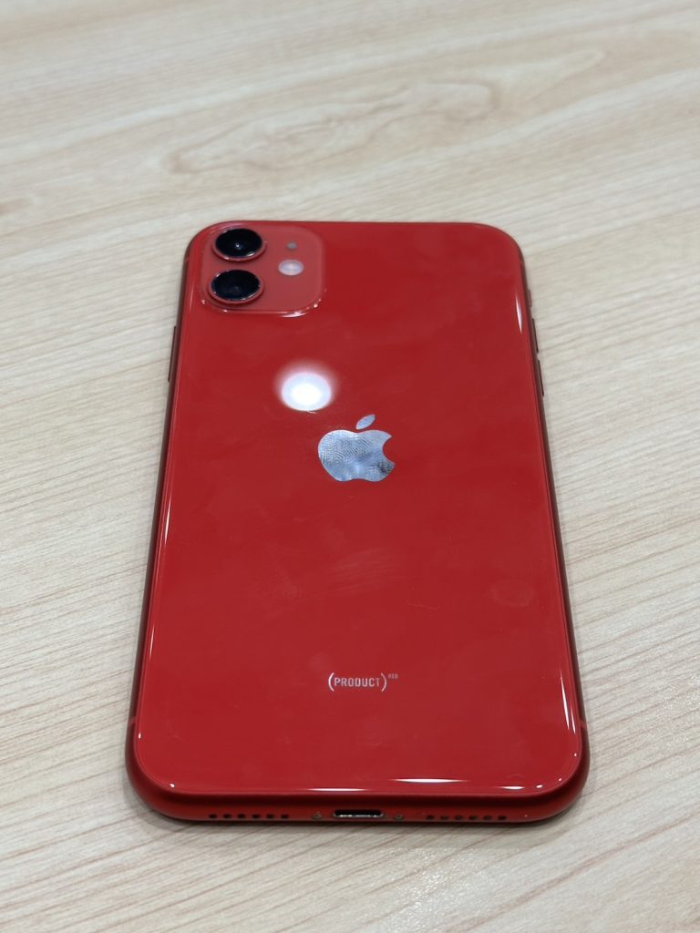 SIMロック解除済み(au) iPhone11 256GB (PRODUCT)RED MWM92J/A