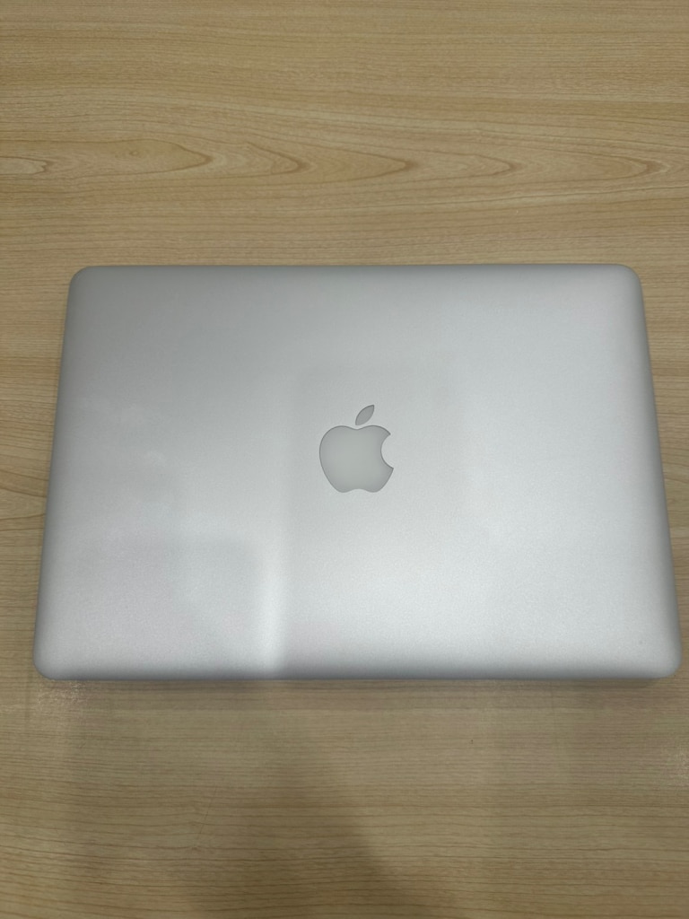 Apple MacBook Pro MF839J/A Core i5 8,192.0MB 128.0GB A1502