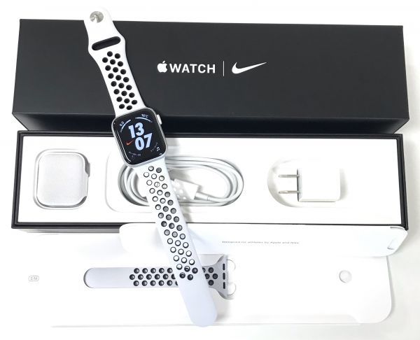 AppleWatch Nike Series5 GPS+Cellularモデル 40mm MX3C2J/A