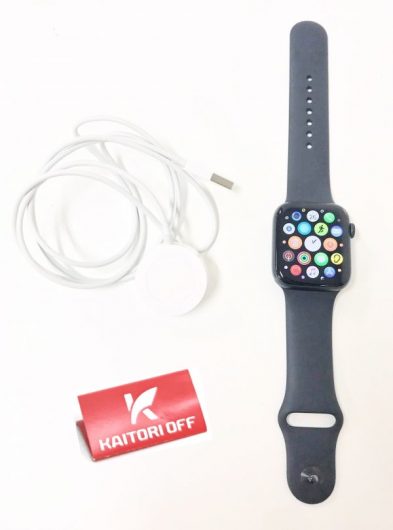 Apple Watch Series5 44mm GPSモデル スペースグレイアルミニウムケース ブラックスポーツバンド MWVF2J/A