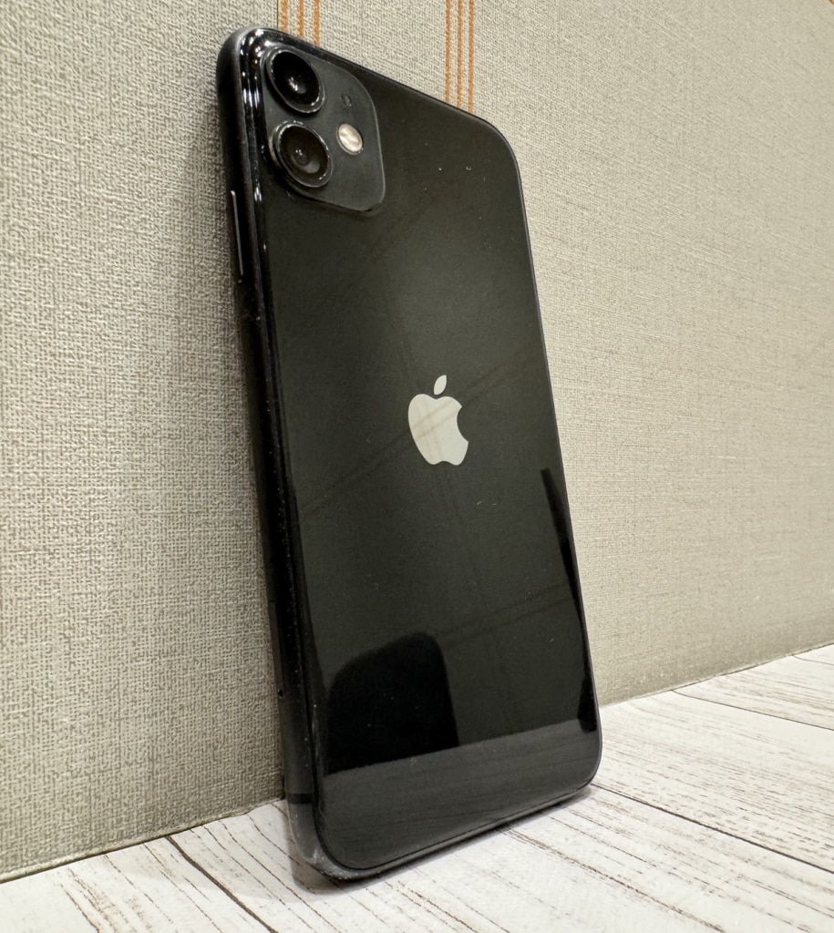 SIMロック解除(docomo) iPhone11 64GB ブラック MWLT2J/A