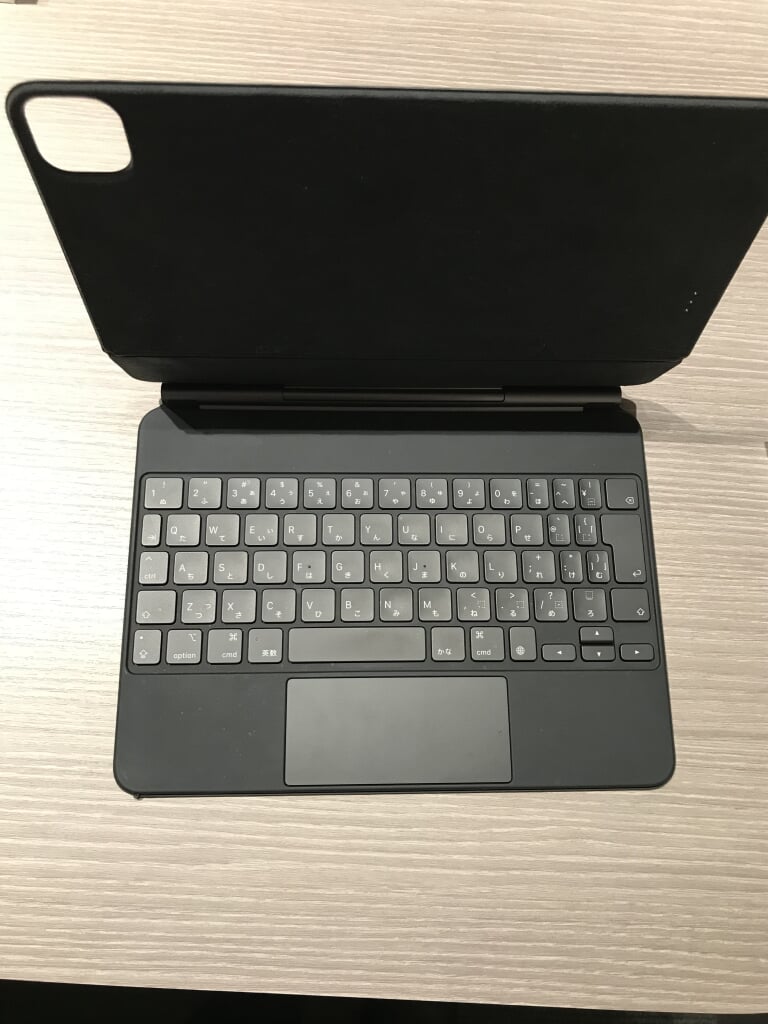 iPadPro 11inch用 マジックキーボード MXQT2J/A