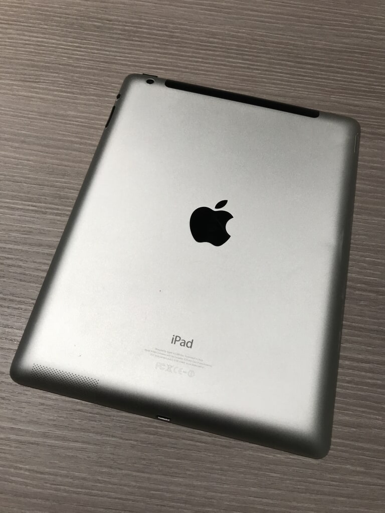 iPad 第4世代 64GB シルバー MD524J/A