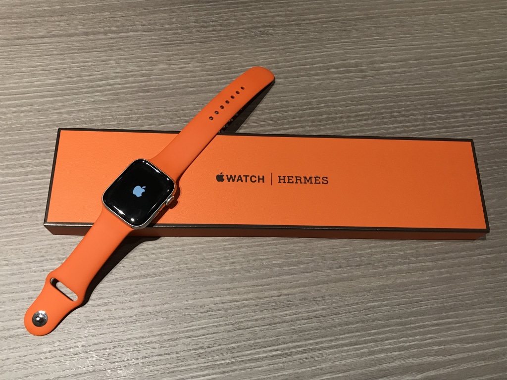 Apple watch series4 44mm GPS+cellular ステンレススチール×シンプルトゥール MUH02J/A