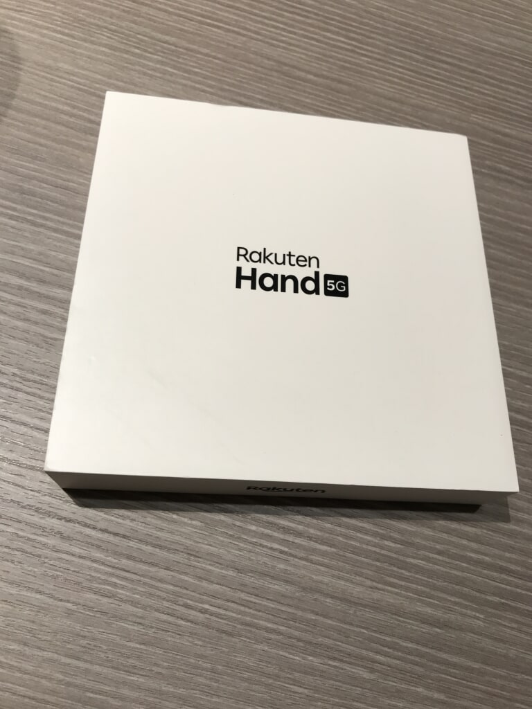 Rakuten Hand 5G ホワイト P780