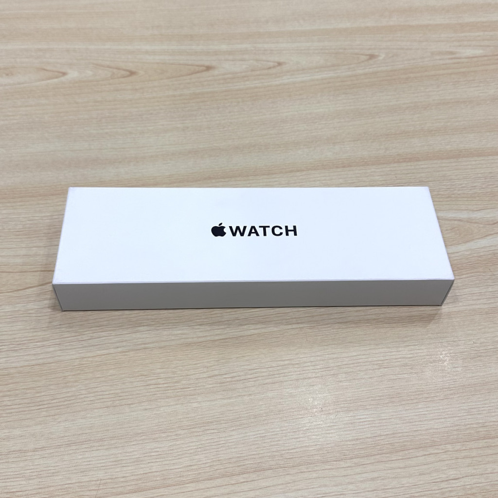Apple Watch SE 第2世代 GPSモデル 40mm MR9W3J/A