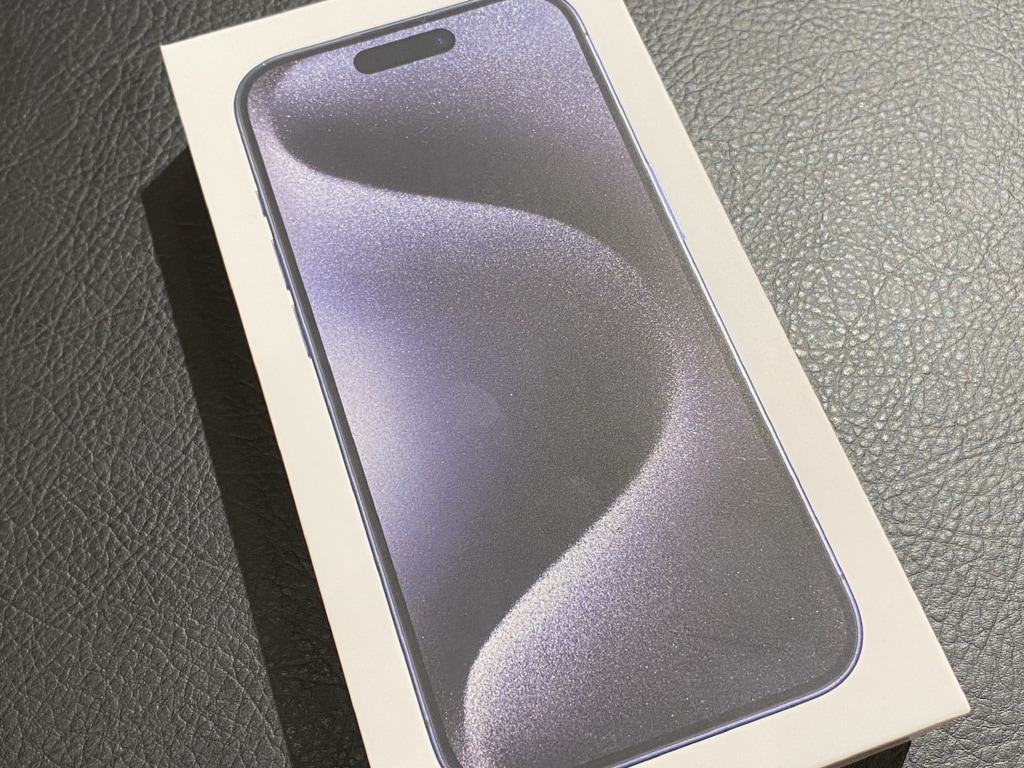 SIMロック解除(au) iPhone15ProMax 1TB ブルーチタニウム MU723J/A