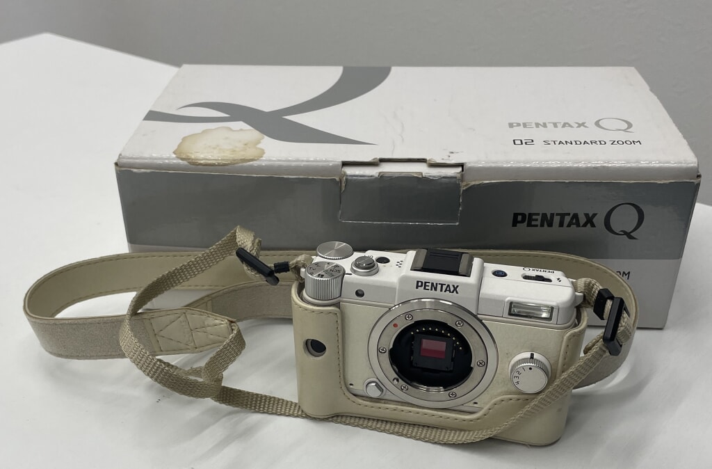 PENTAX/ペンタックス Q 02 デジタルカメラ ズームレンズキット ホワイト