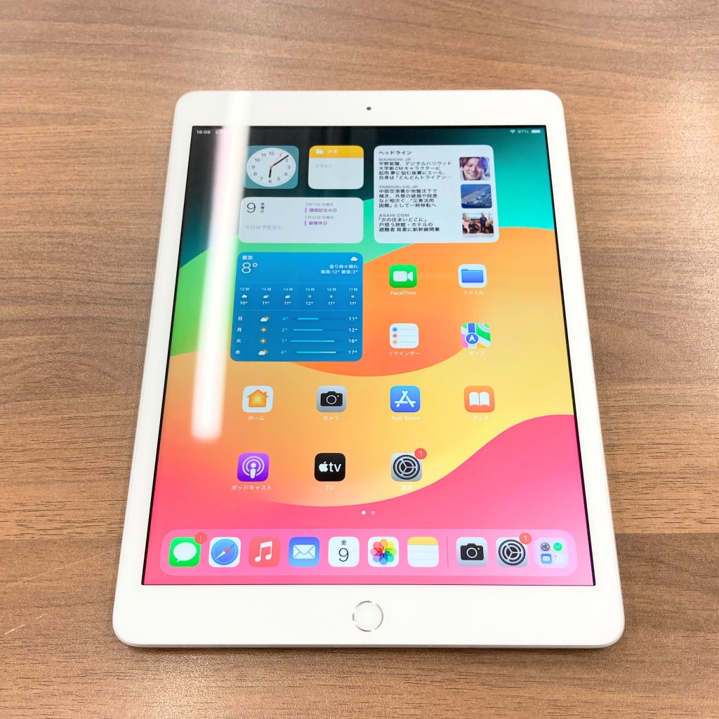 iPad 第7世代 2019 Wi-Fiモデル 32GB シルバー MW752J/A