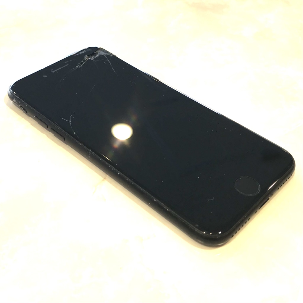 SIMロック解除(au)	iPhone7 32GB ブラック MNCE2J/A
