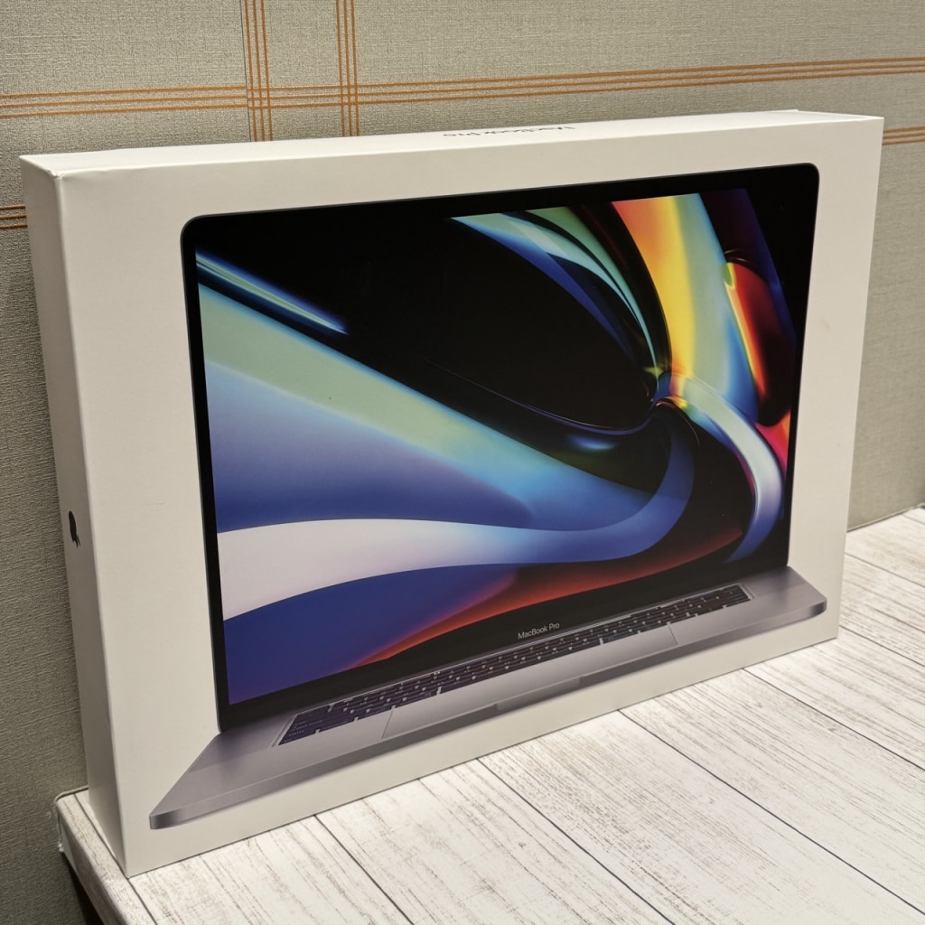 Apple MacBook Pro 16インチ 2.3GHz 1TB スペースグレイ MVVK2J/A (Late 2019)