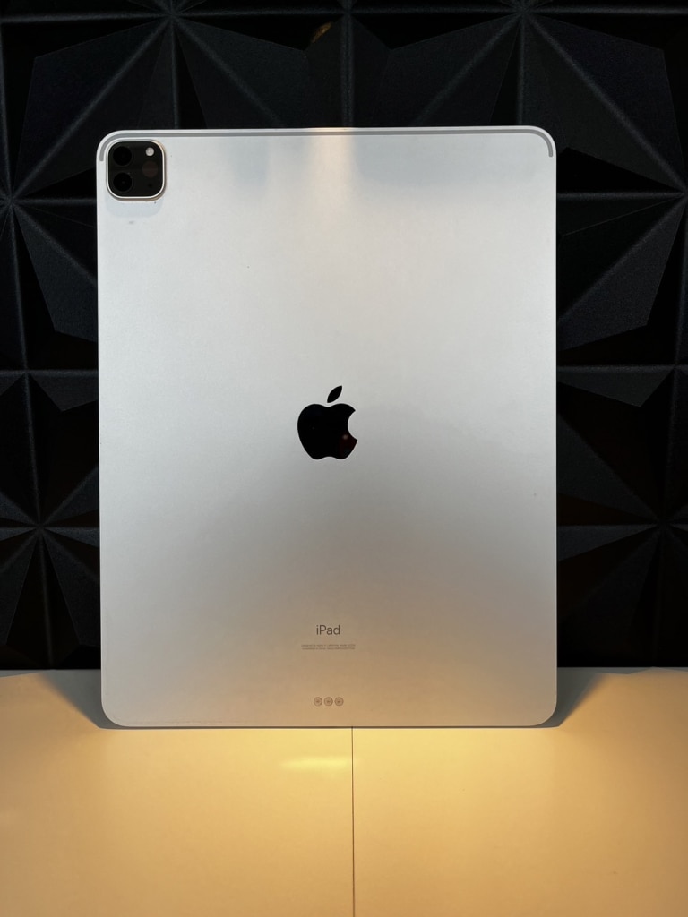 Apple iPad Pro 12.9インチ (第4世代)  Wi-Fi 128GB シルバー MY2J2J/A