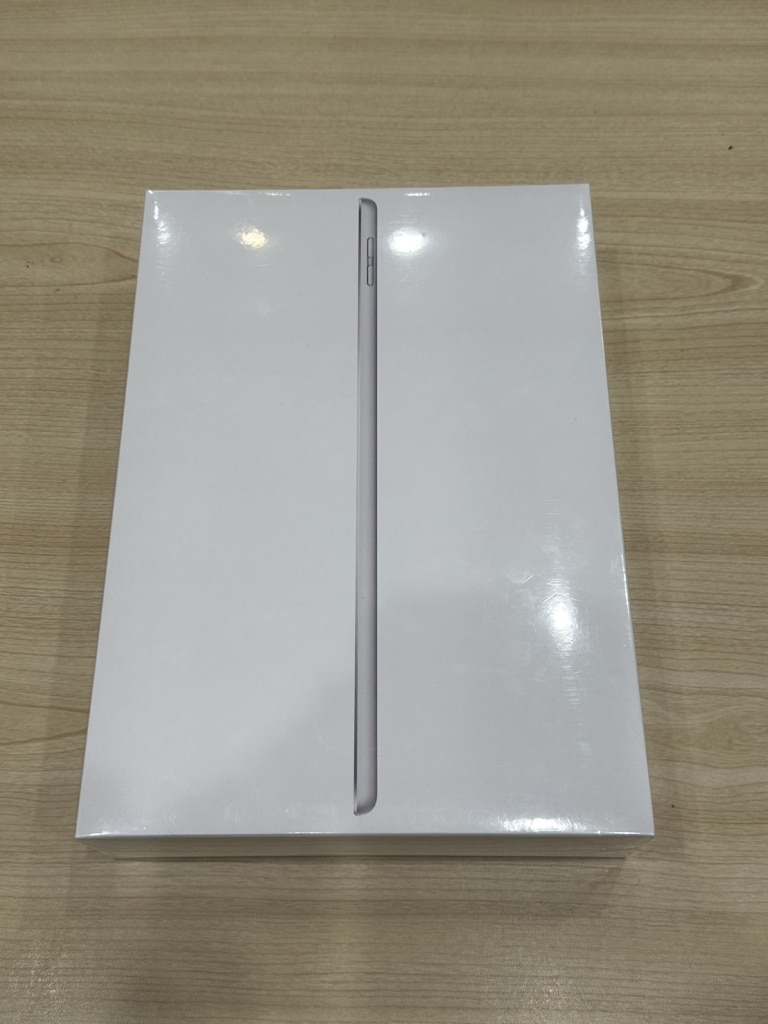 Apple iPad 第9世代 Wi-Fiモデル 64GB シルバー MK2L3J/A