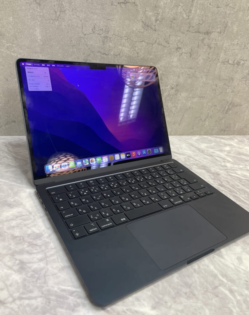 Macbook Air 13インチ 2022 M2 メモリ16GB SSD256GB