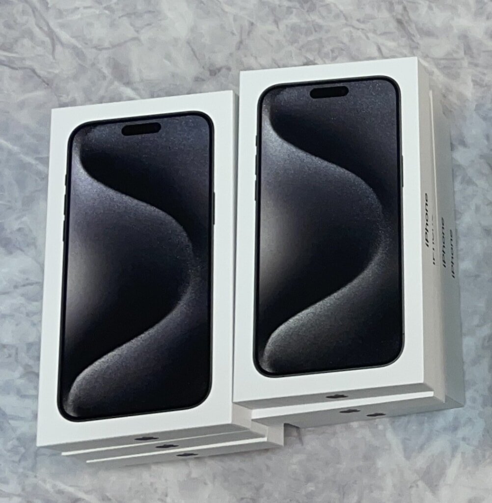 国内版SIMフリー iPhone15 Pro Max 256GB ブラックチタニウム MU6P3J/A