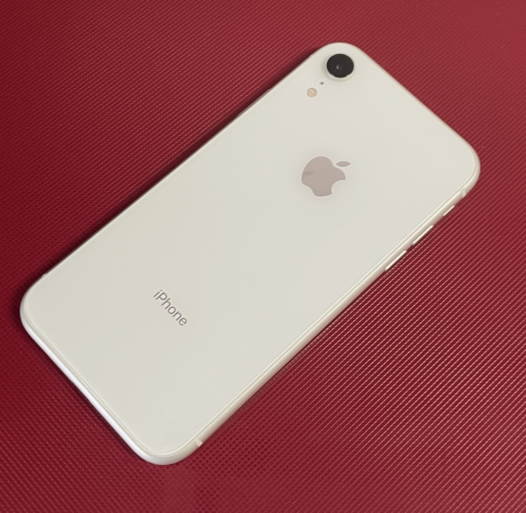 SIMロック解除(docomo) iPhoneXR 64GB ホワイト MT032J/A