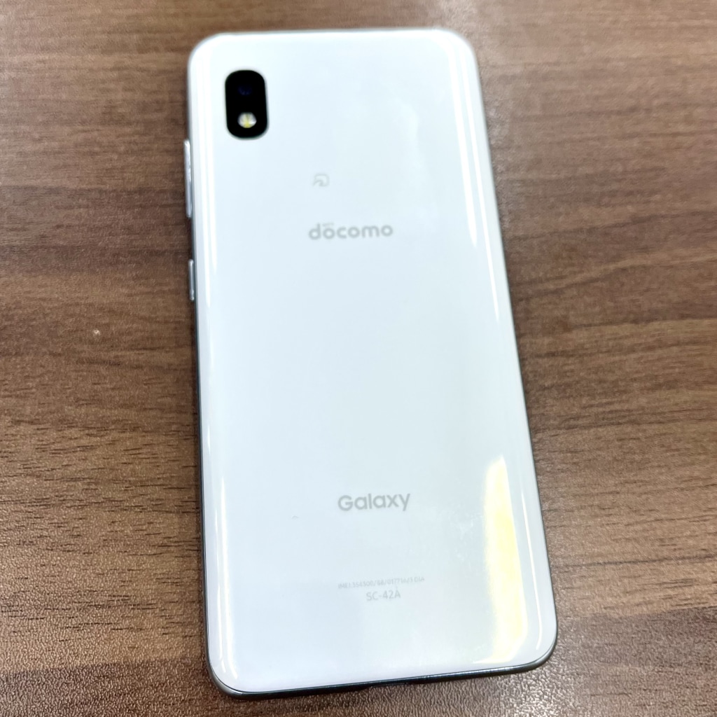 SIMロック解除/docomo SAMSUNG Galaxy A21 64GB ホワイト SC-42A