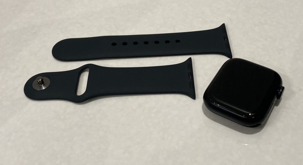 Apple Watch Series 9 GPSモデル 41mm ミッドナイトスポーツバンド MR8W3J/A