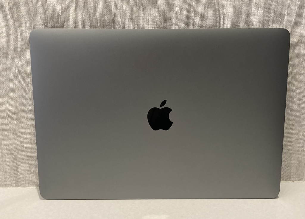 Apple MacBookAir 13インチ 256GB スペースグレイ MGN63J/A