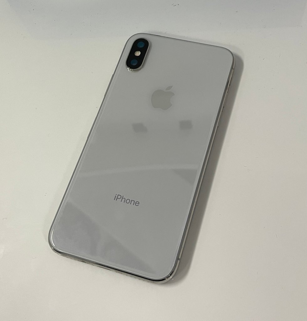 SIMロック解除(docomo) iPhoneX 256GB シルバー MQC22J/A