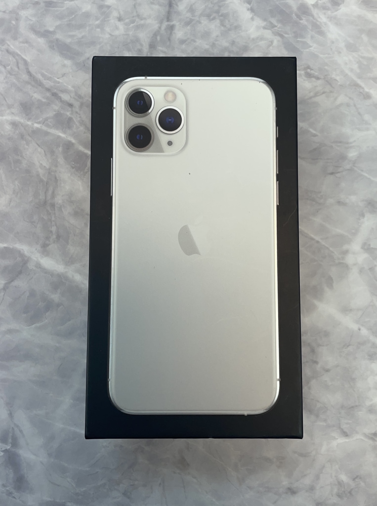 SIMロック解除(Softbank) iPhone 11 Pro 64GB シルバーMWC32J/A