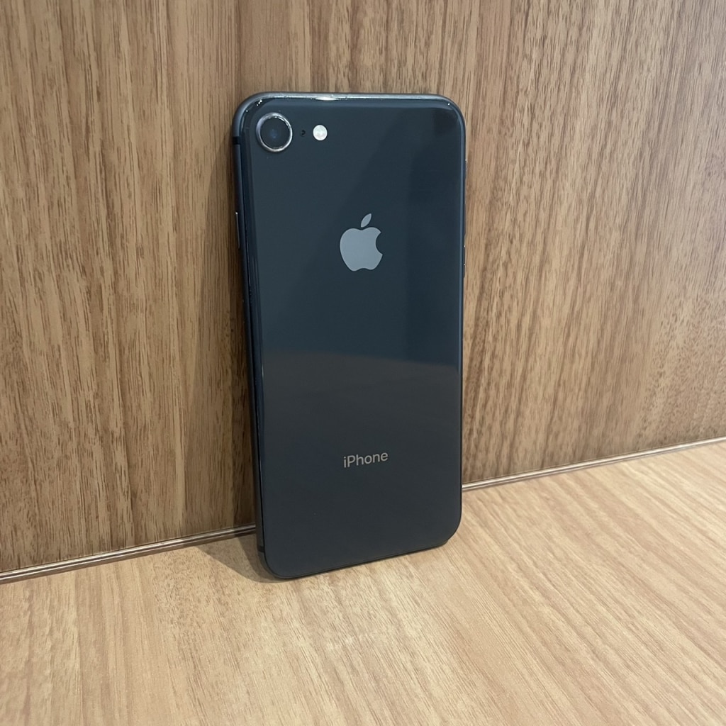 Softbank SIMロック解除済み iPhone8 64GB スペースグレイ MQ782J/A