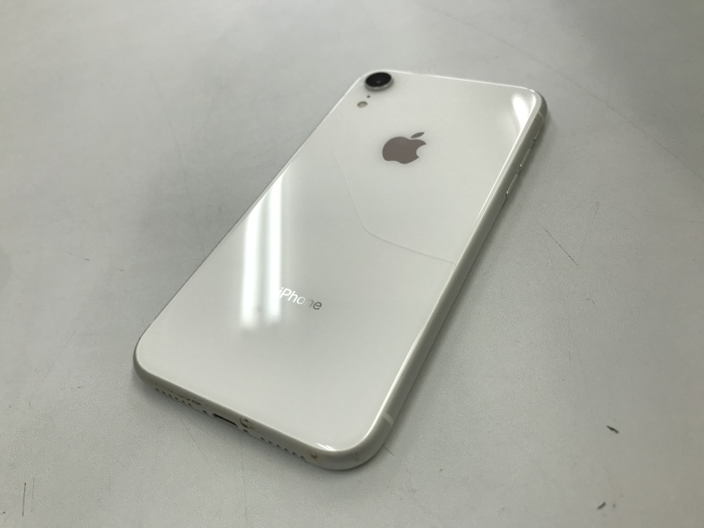 SIMロック解除(docomo)iPhoneXR 128GB ホワイト NT0J2J/A